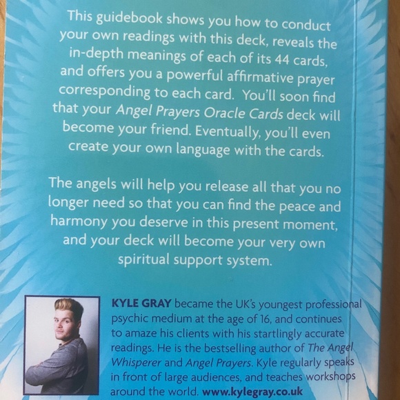 Kyle Gray “Angel Prayers” oracle cards - Picture 10 of 12